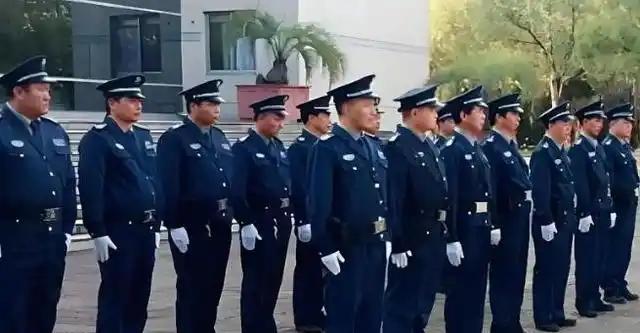 曼晚：加斯科因当年为钱拒曼联选热刺结果后悔终身，M费要注意了