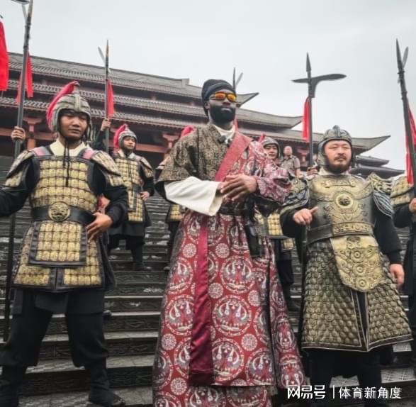 沙特主帅：我们在比赛中变阵451，依然未能阻止对手攻入禁区