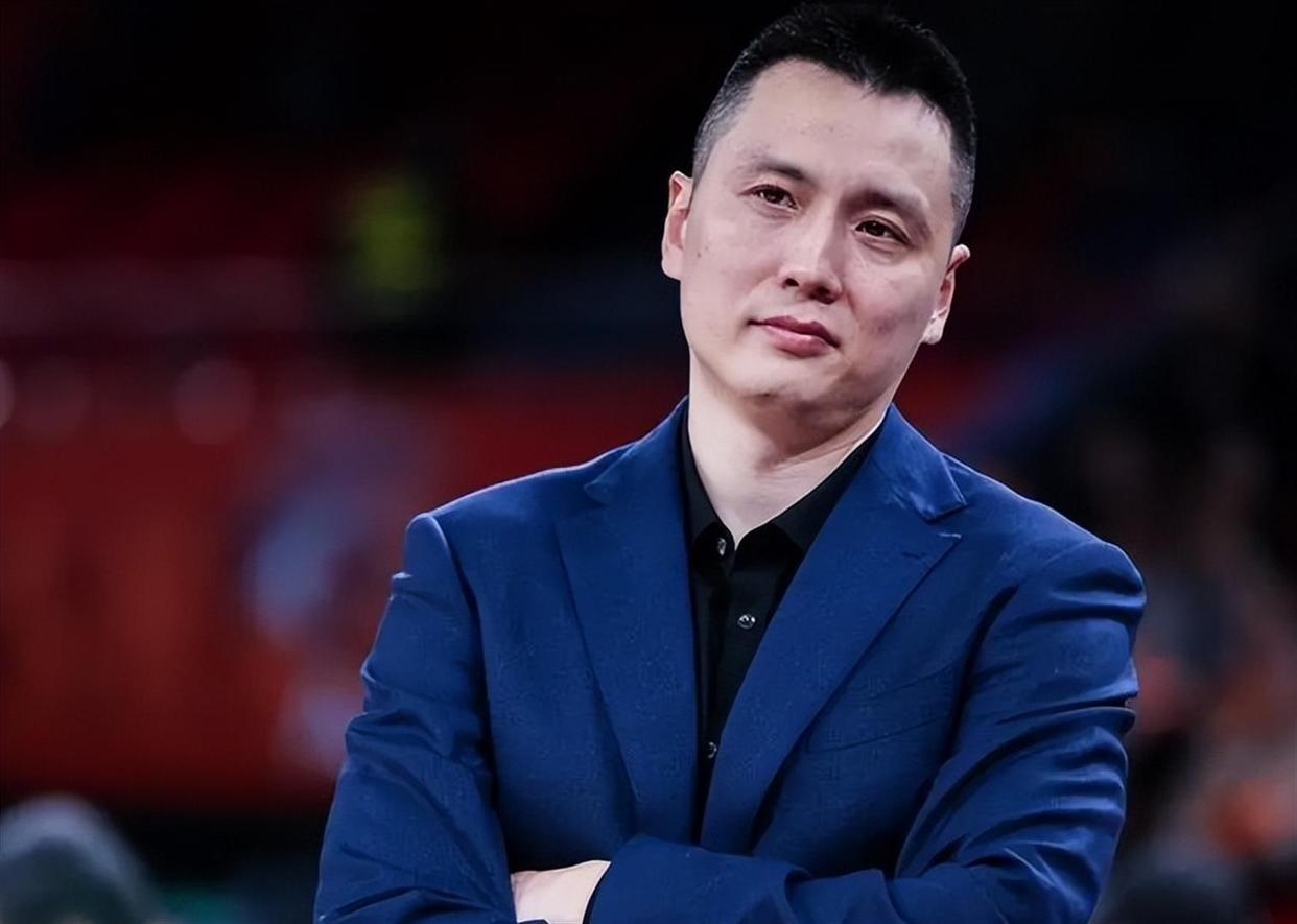 乌法115k欧元买断阿加波夫，结束租借正式加盟