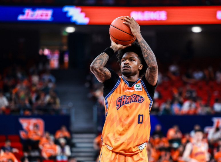 力压姚明！小斯：我是NBA历史第一个高中生身份获得年度最佳新秀