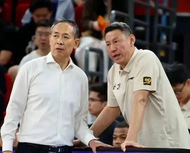 2026级新秀观察（28）：杨百翰大一小前锋已经基本锁定了状元签？