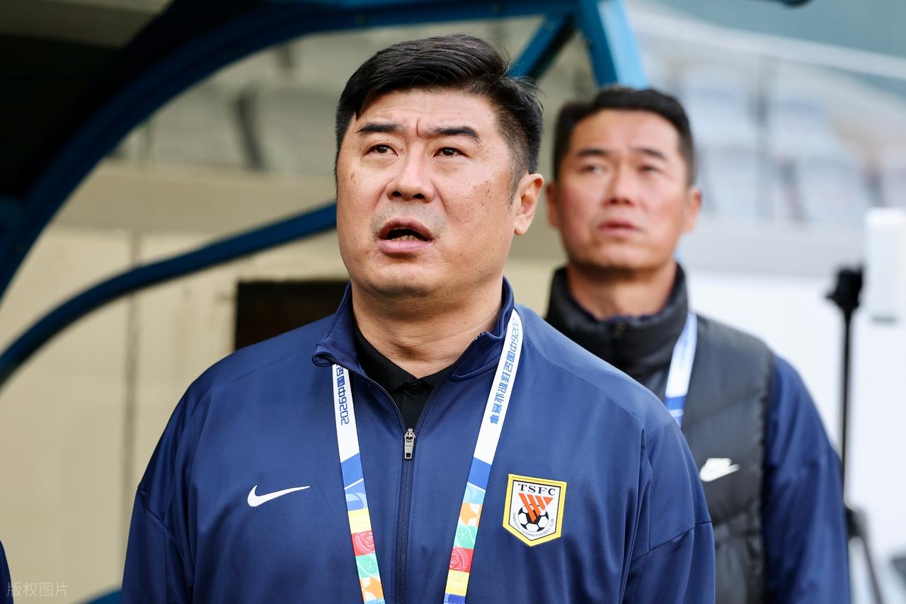 卧槽！詹姆斯跟湖人的矛盾，2021年就发生了...