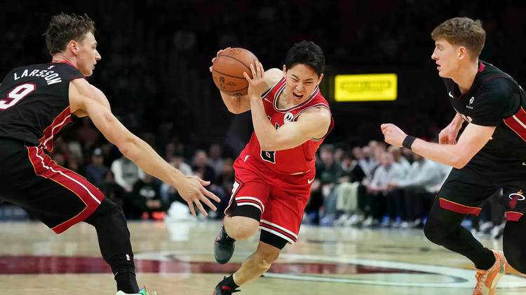 热火仅两种情况才会交易米切尔