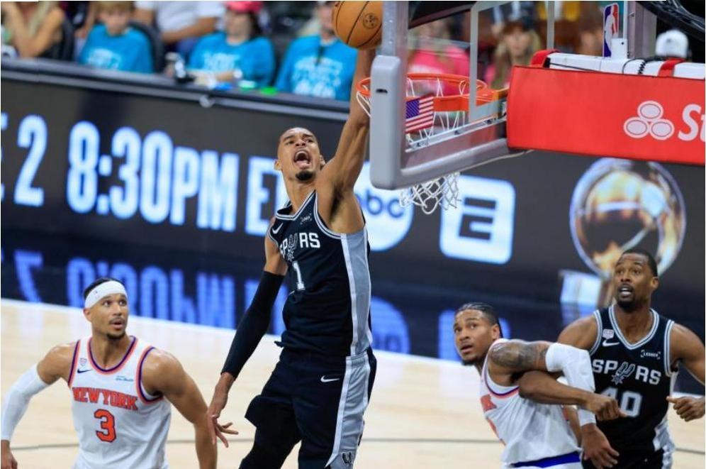 19岁意中锋退NBA选秀加盟NCAA