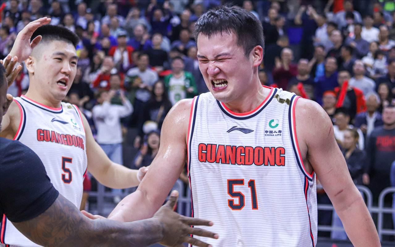 3年5100万！加盟东部第一！快船分崩离析