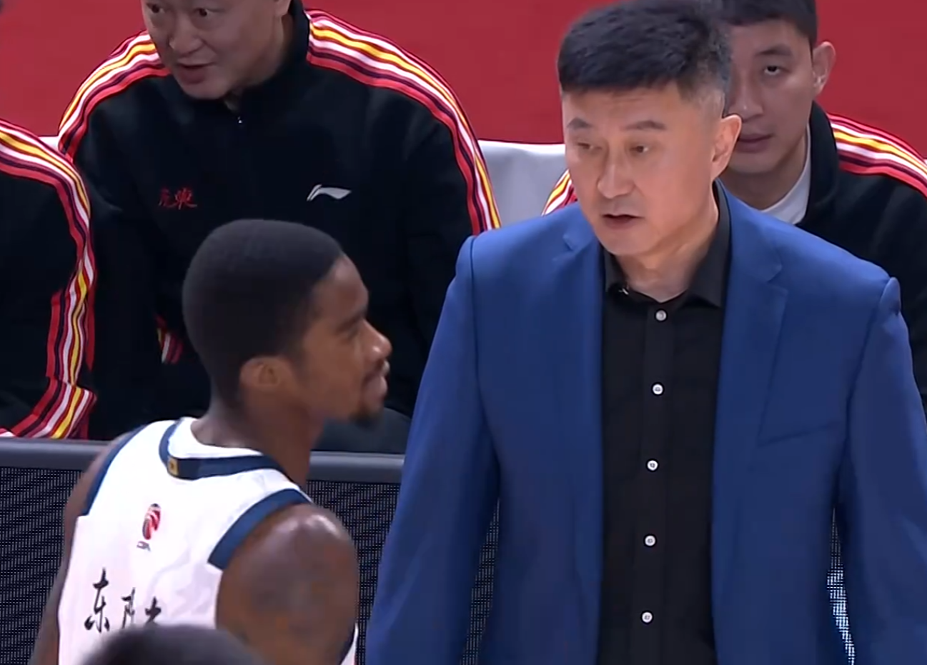 新赛季NBA提前排名马刺居首