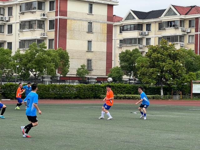 布里奇斯曝多兰季后赛禁性生活