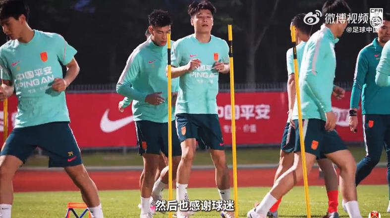 除了先发锋线大将，还有4名球员会是黄蜂今夏可能被送走的对象？