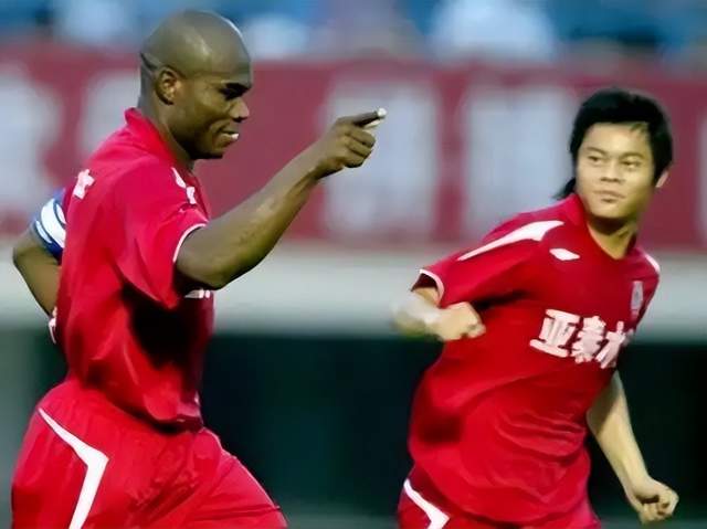 湖人队传闻：八村垒续约悬而未决，引发外界对其可能被交易的猜测