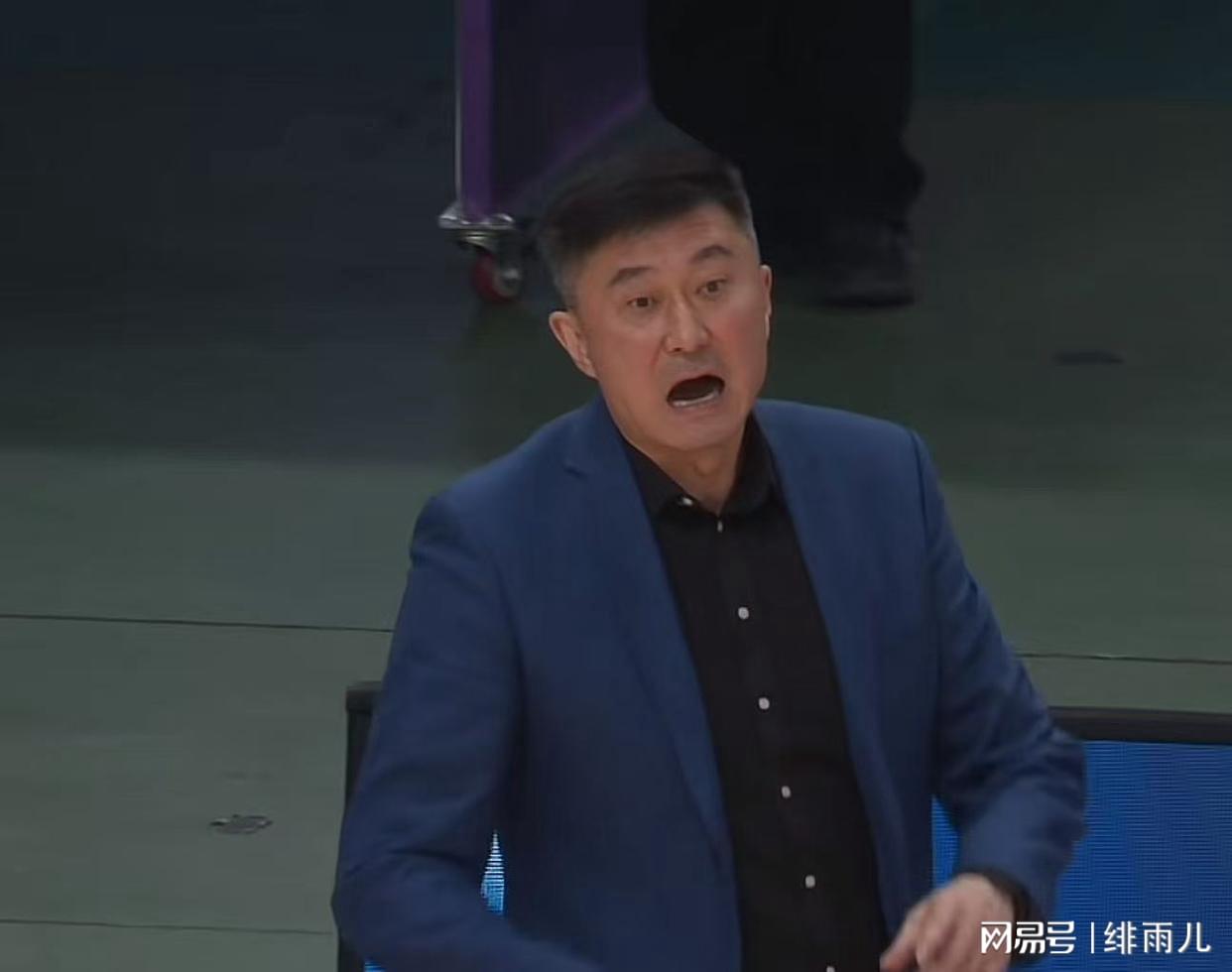 唱作人名人堂演讲金句频出 自曝沙哑真凶尼克斯球迷身份实锤