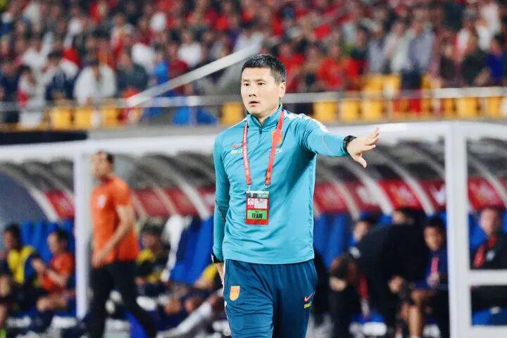 三万一张票，下不去手！尼克斯球迷攻陷圣城
