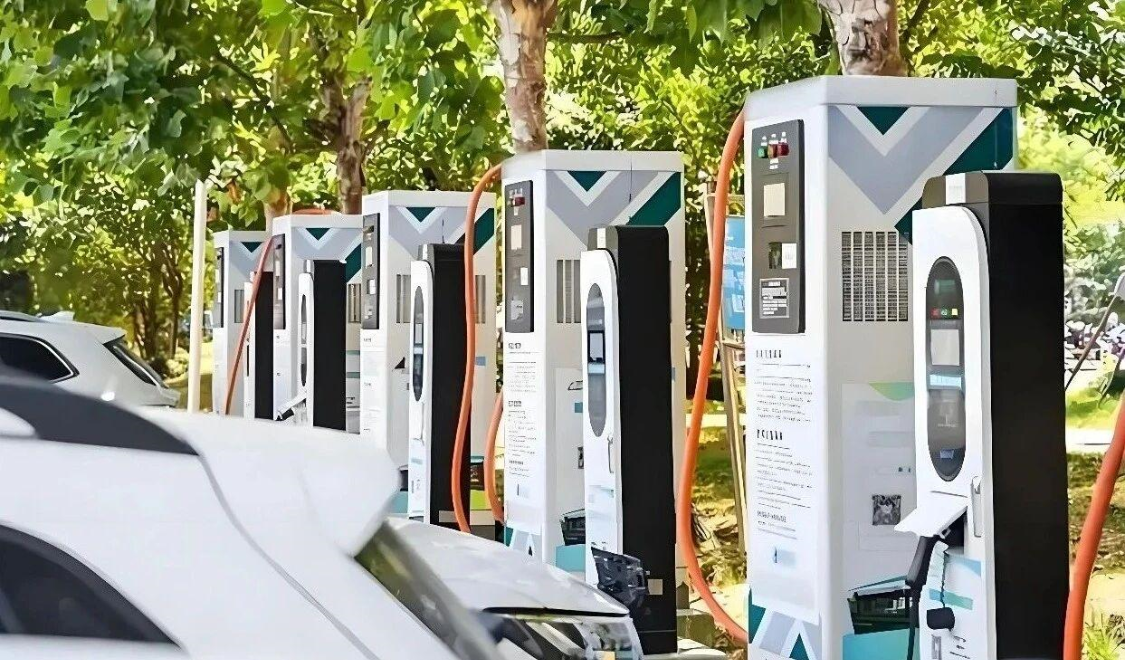 曝湖人正在猛追库明加！若裁掉范德比尔特 可腾出约700万空间报价