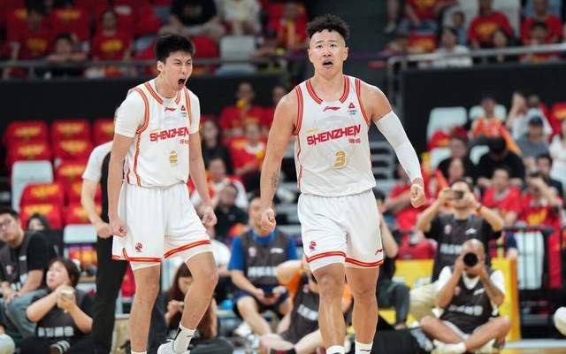 U17男篮虐委内瑞拉！张懿赵杰+2将齐爆，多人贡献，吕飞燕下替补