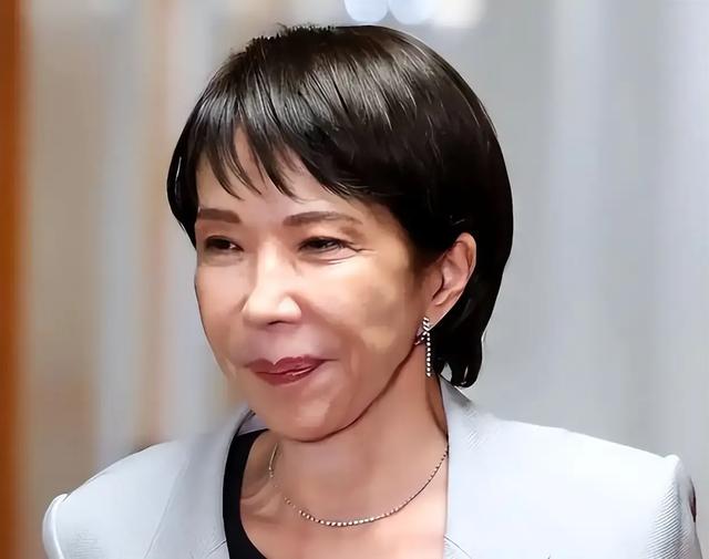国王两年合同续约内线大将，他在本赛季的表现得到了充分地认可？
