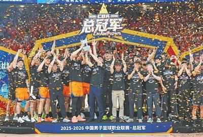 埃弗顿签下切尔西20岁边锋乔治，转会费起价1800万英镑