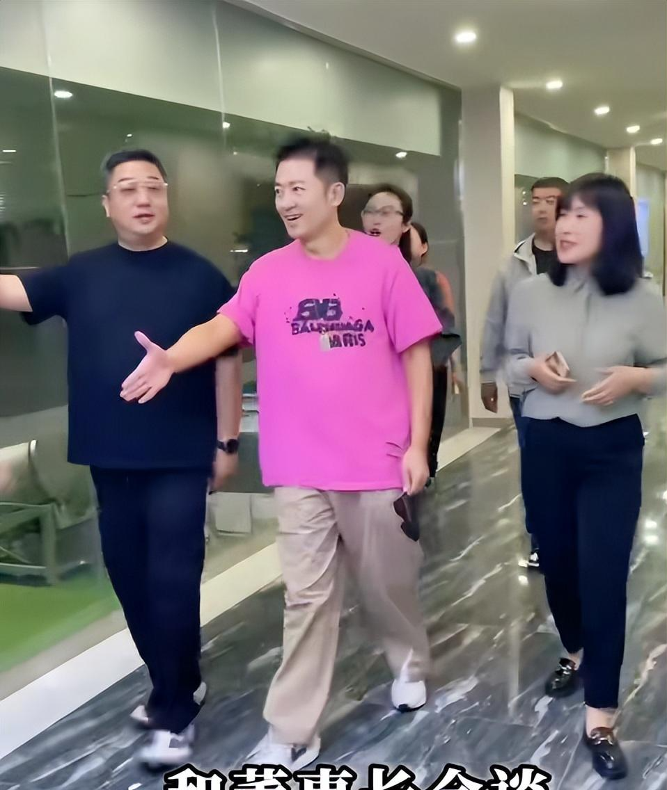郑钦文放弃亚运会卫冕引发辩论，新科法网亚军哈雷首战出局遭调侃