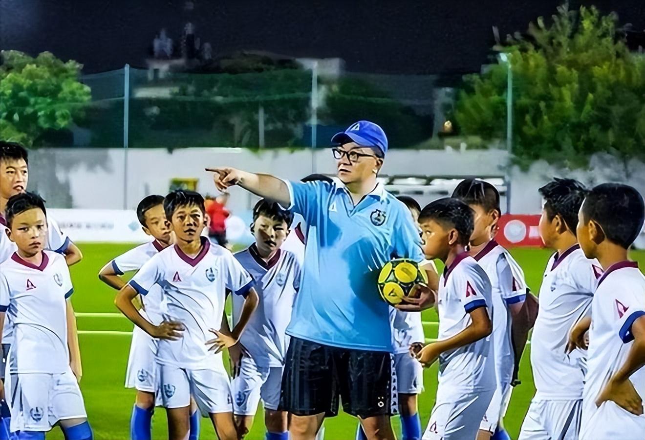 记者：如无意外，前沙特、法国女足主帅勒纳尔将成突尼斯新帅