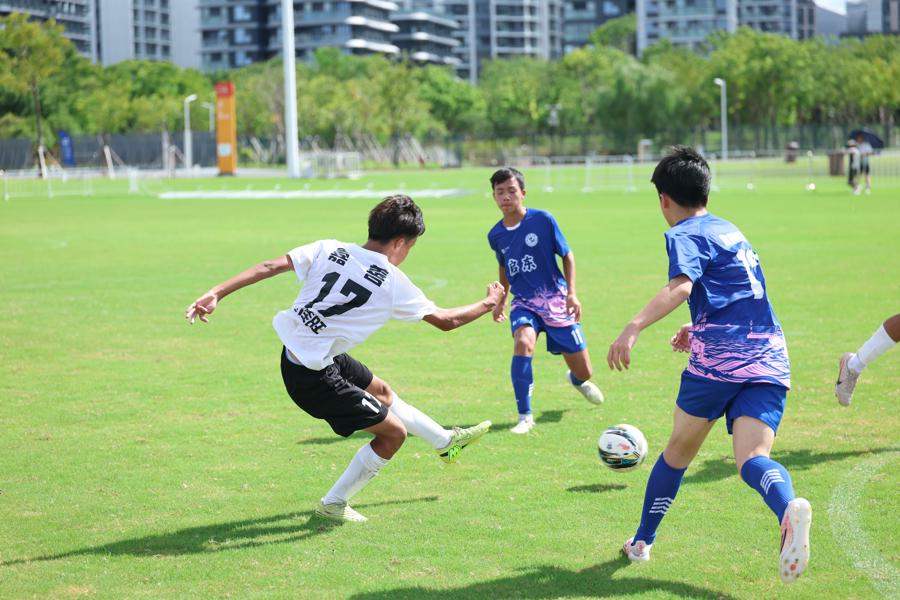 国米遭重创，劳塔罗重伤！齐沃或就此放弃高位逼抢实验！