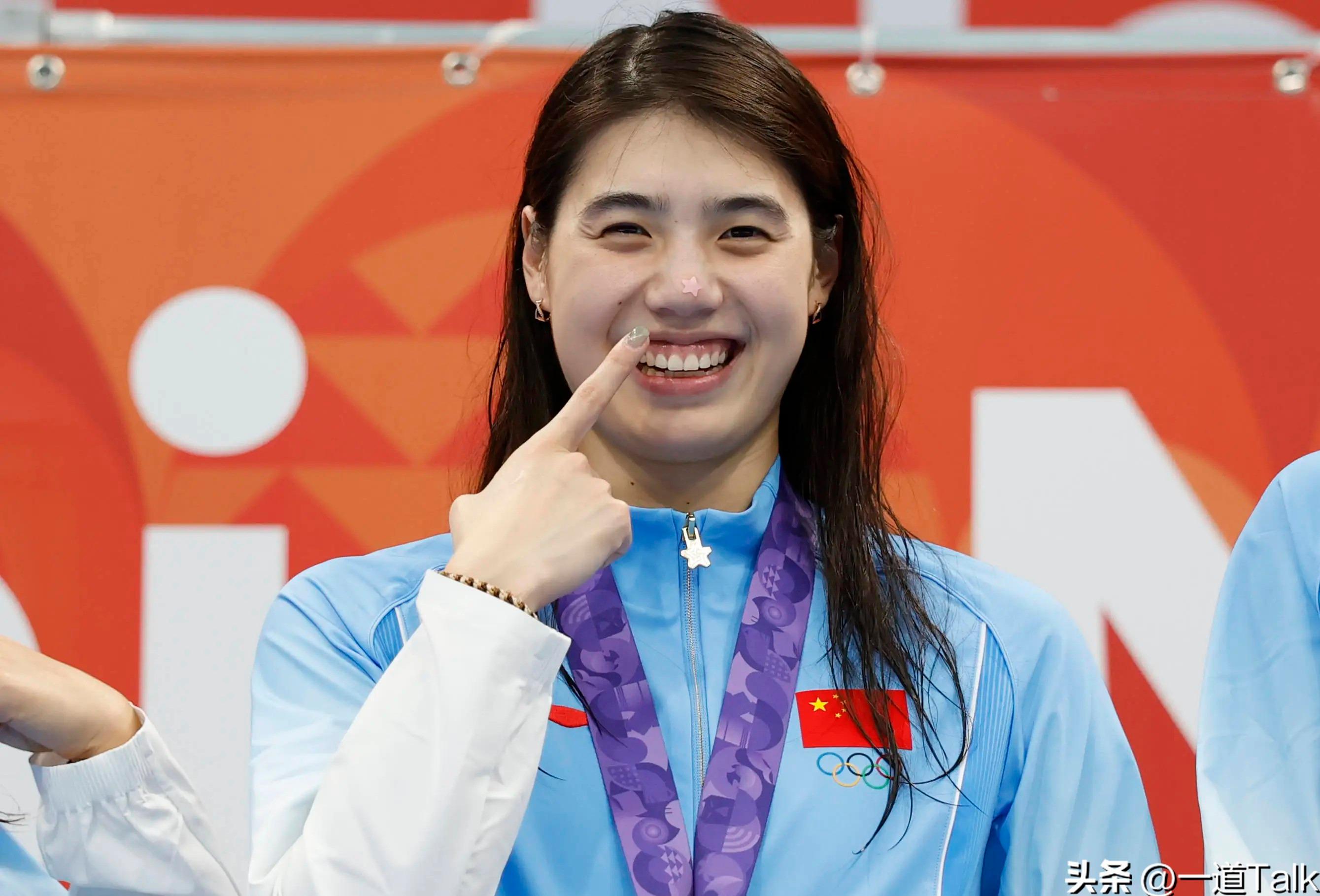 NBA最美女记者宫河麻耶:天使脸蛋傲人身材,人称"日本第一美臀"